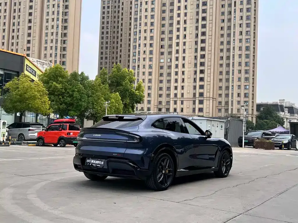 Xiaomi YU7 — фото 3