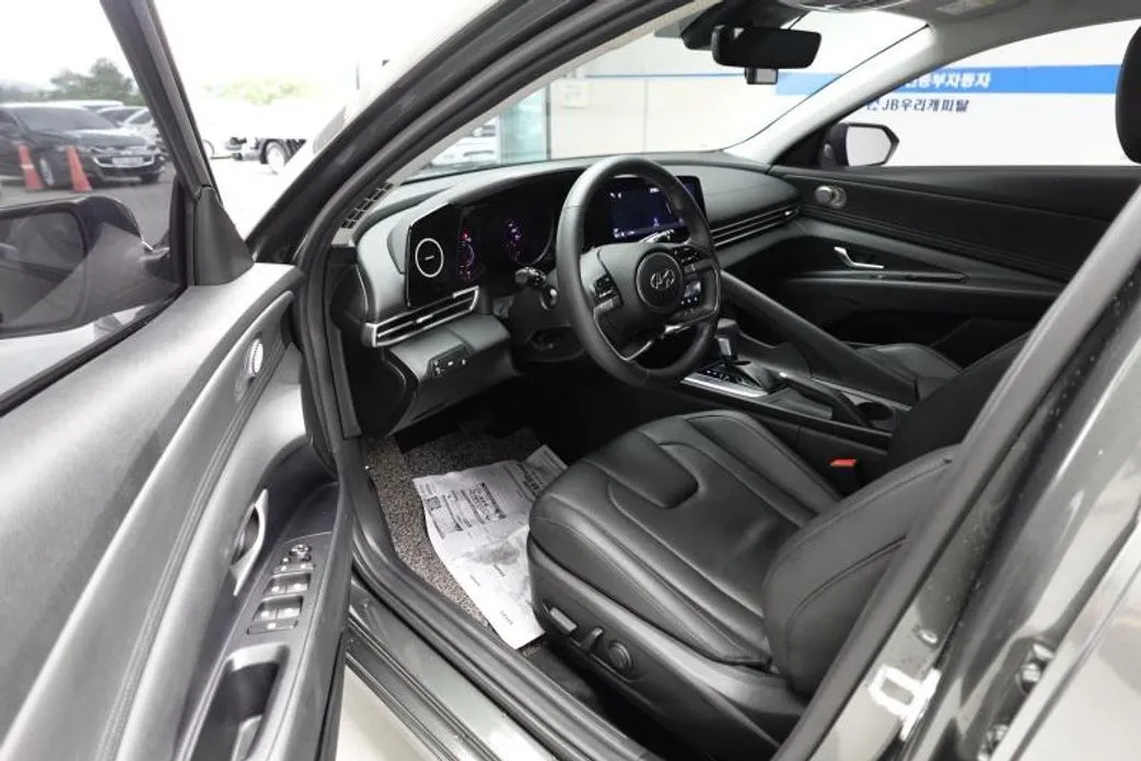 Hyundai AVANTE — фото 6