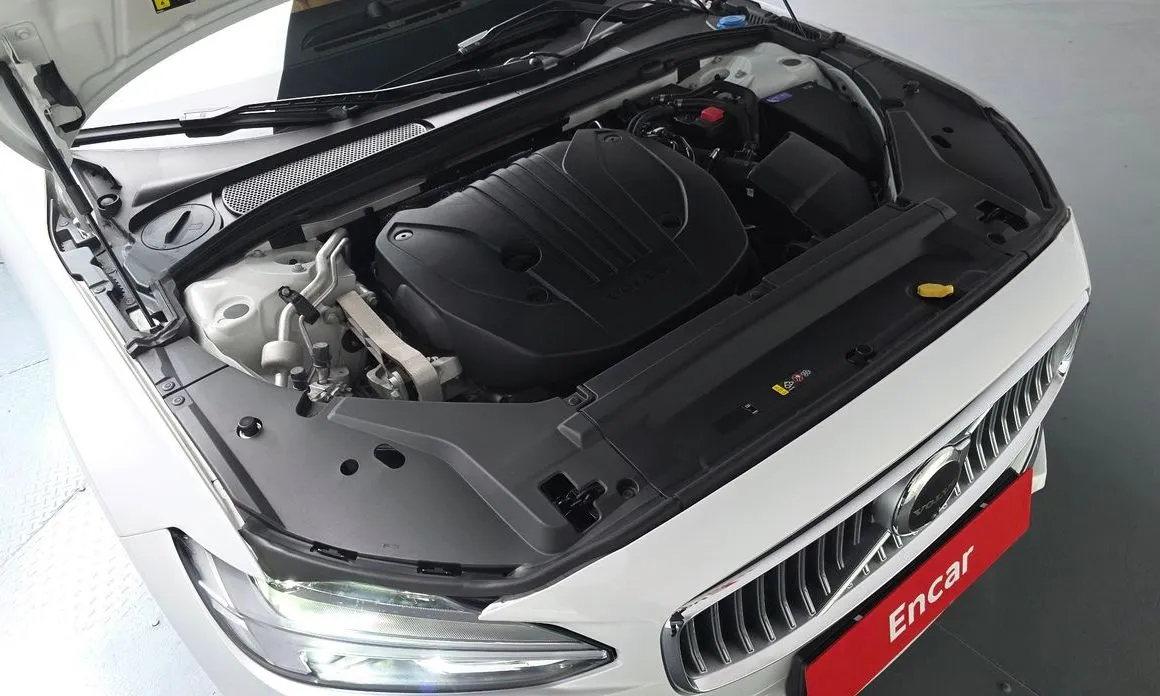 Volvo S90 2023 из KR, фото 6