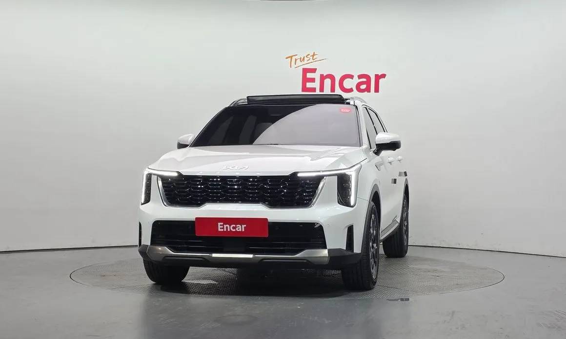 Kia Sorento — фото 5