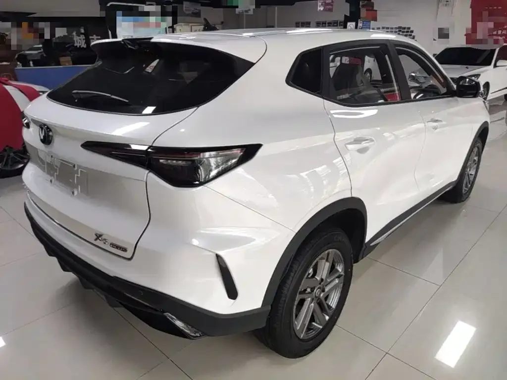 Changan X5 PLUS — фото 8
