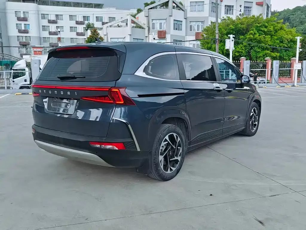 Hyundai Custo — фото 8
