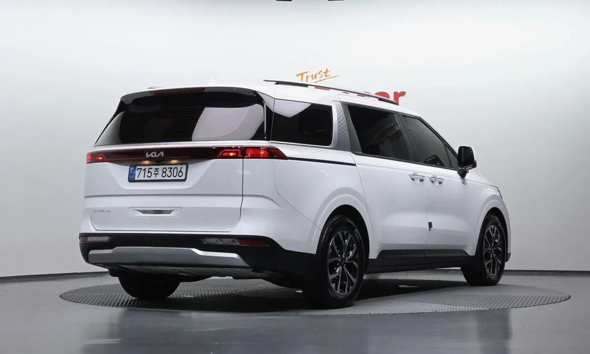Kia Carnival 2023 из KR, фото 4