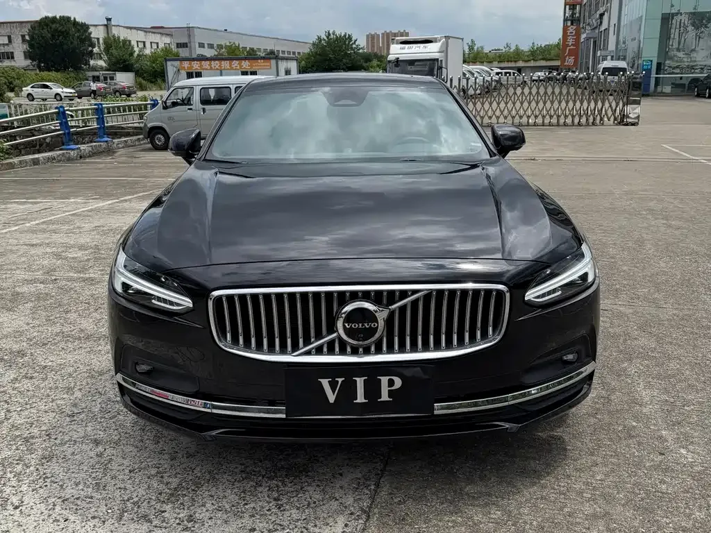Volvo S90 — фото 5