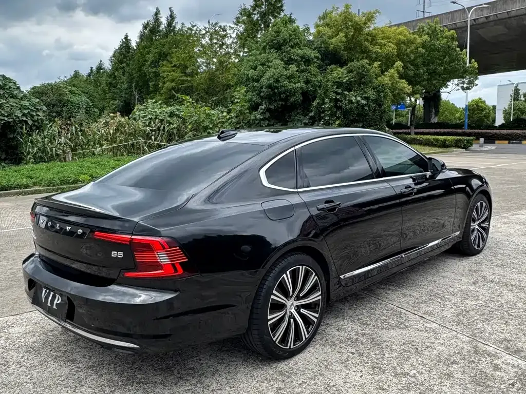 Volvo S90 — фото 8
