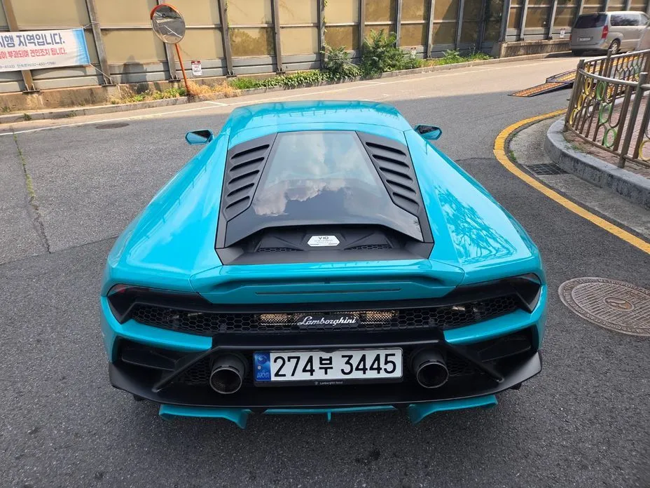 Lamborghini Huracan 2021 из KR, фото 8