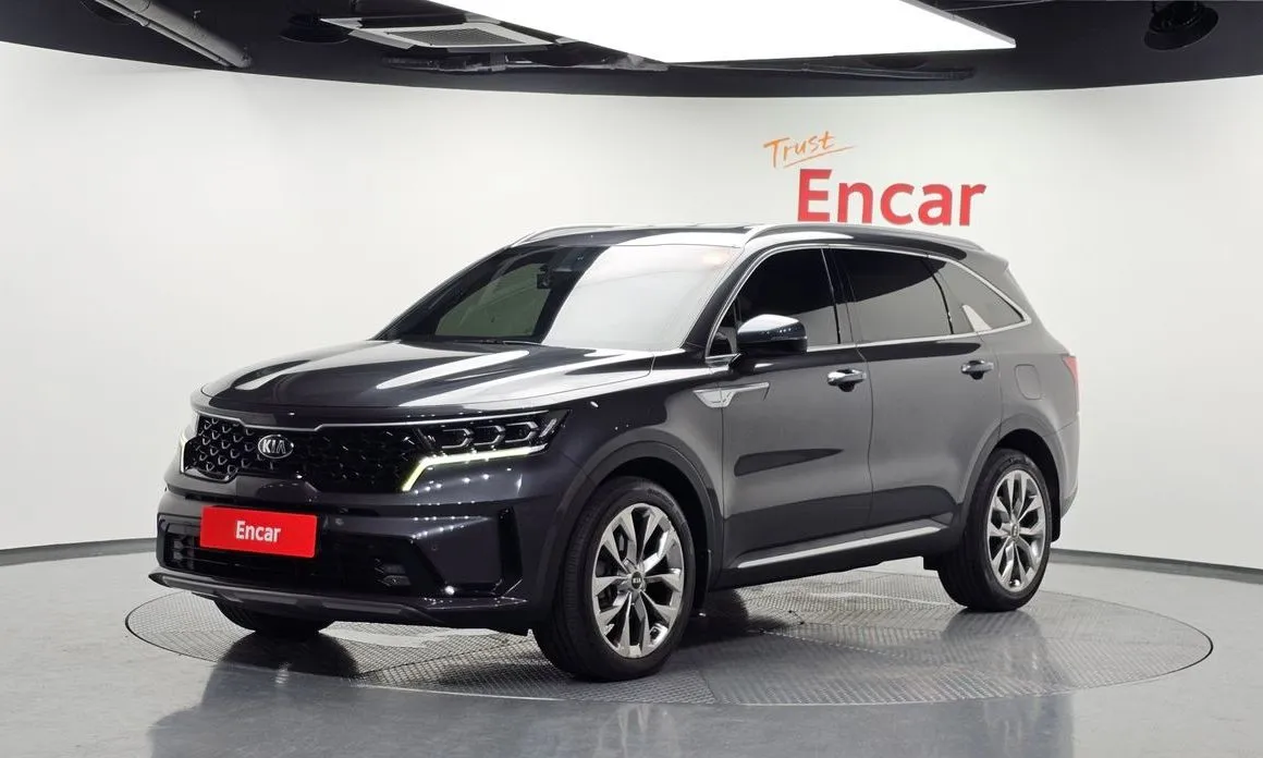 Kia Sorento — фото 1
