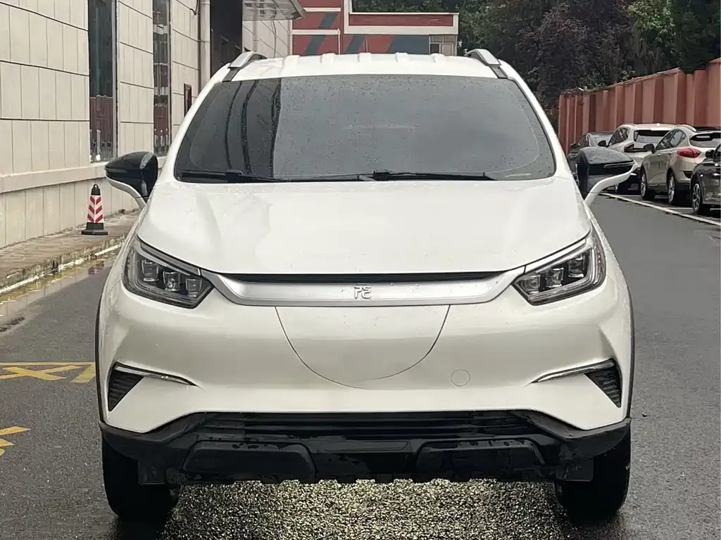BYD Yuan Pro — фото 10