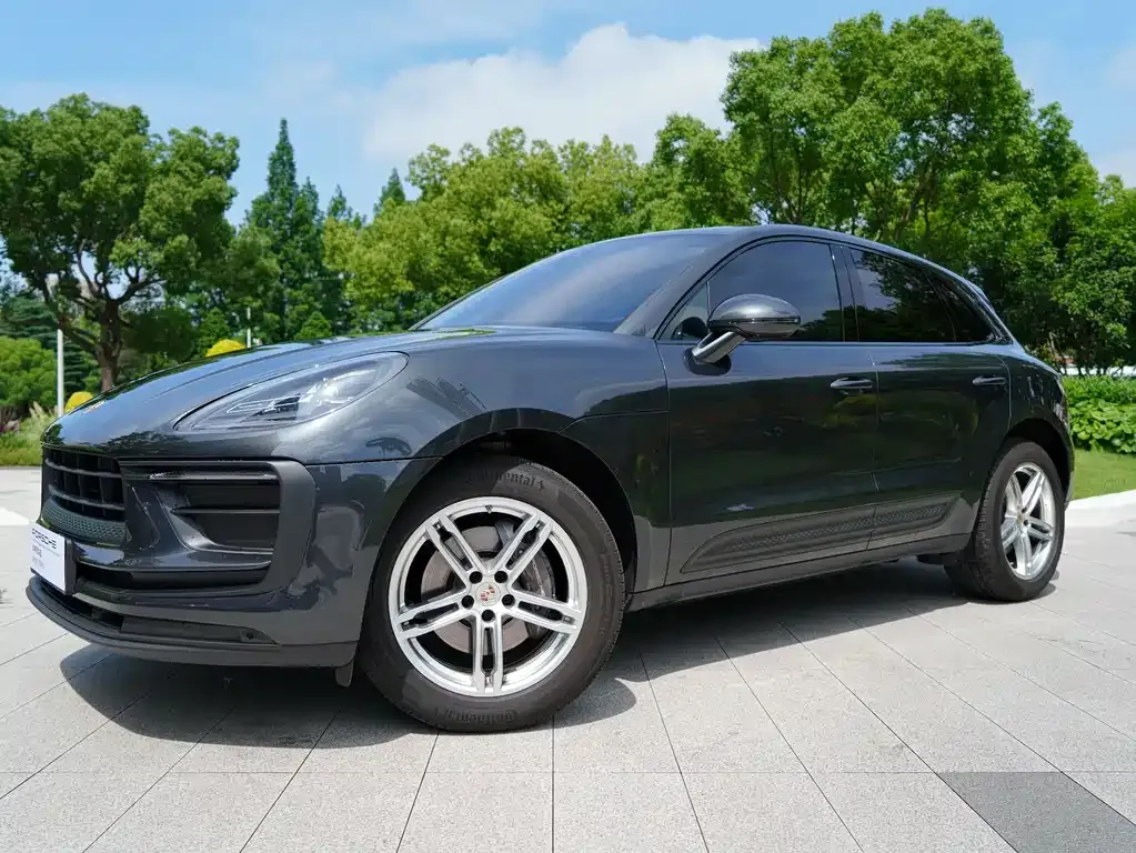 Porsche Macan — фото 1