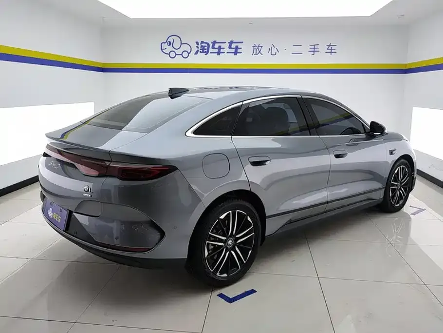 BYD Qin L — фото 7