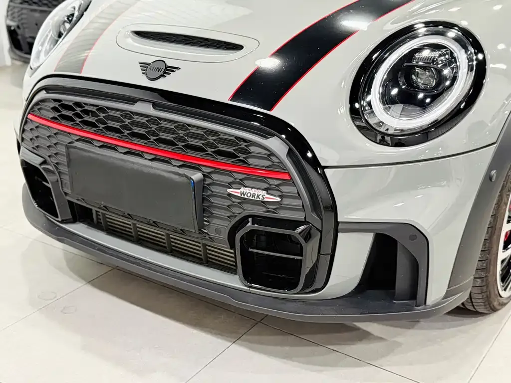 MINI JCW (John Cooper Works) — фото 2