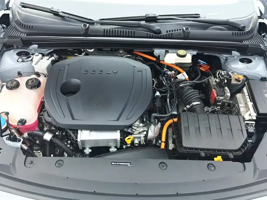 Geely Galaxy L6 2024 из CN, фото 7