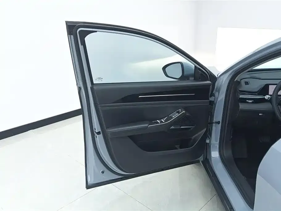 Geely Galaxy L6 2024 из CN, фото 5