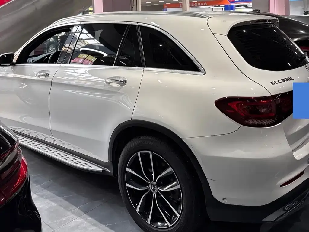 Mercedes-Benz GLC — фото 4