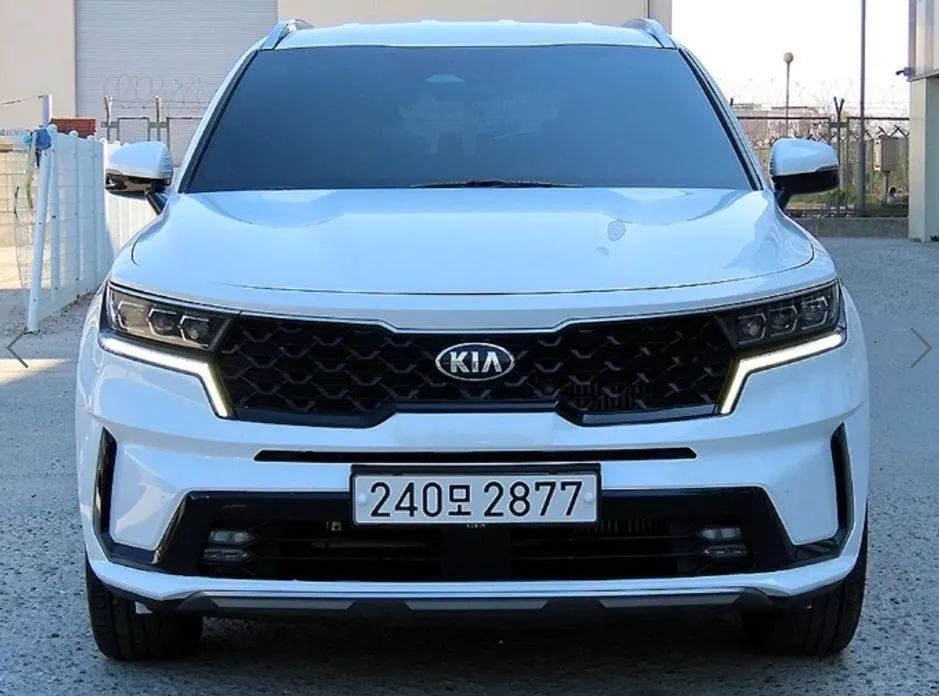 Kia Sorento — фото 1