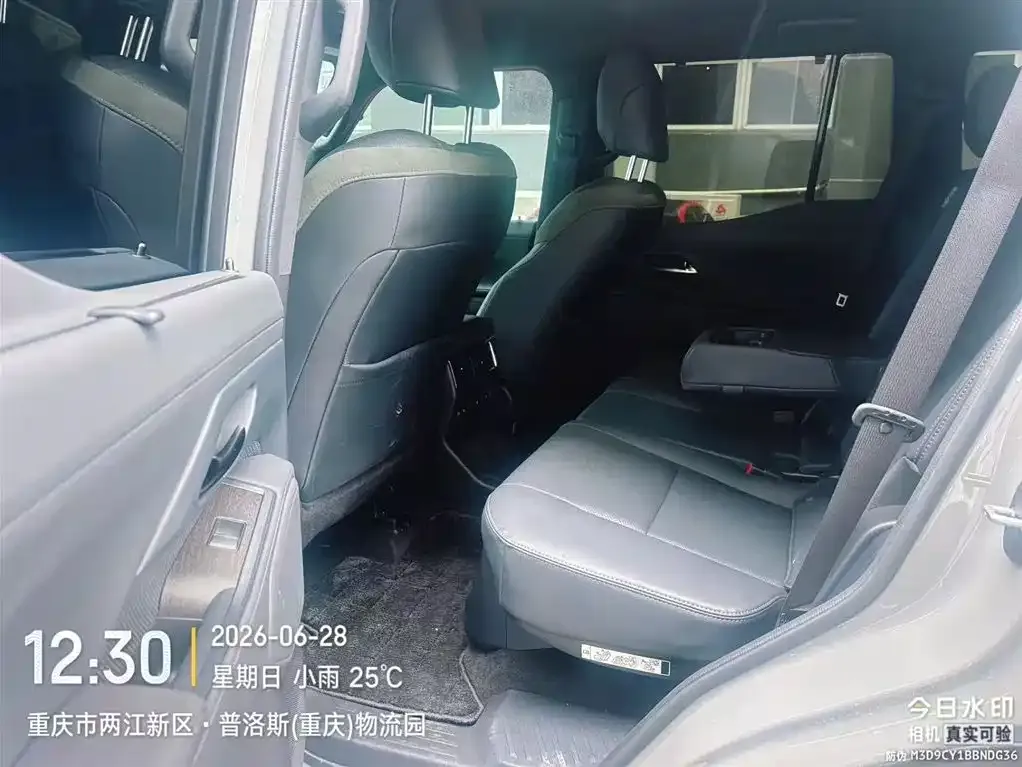 Lexus GX 2025 из CN, фото 2