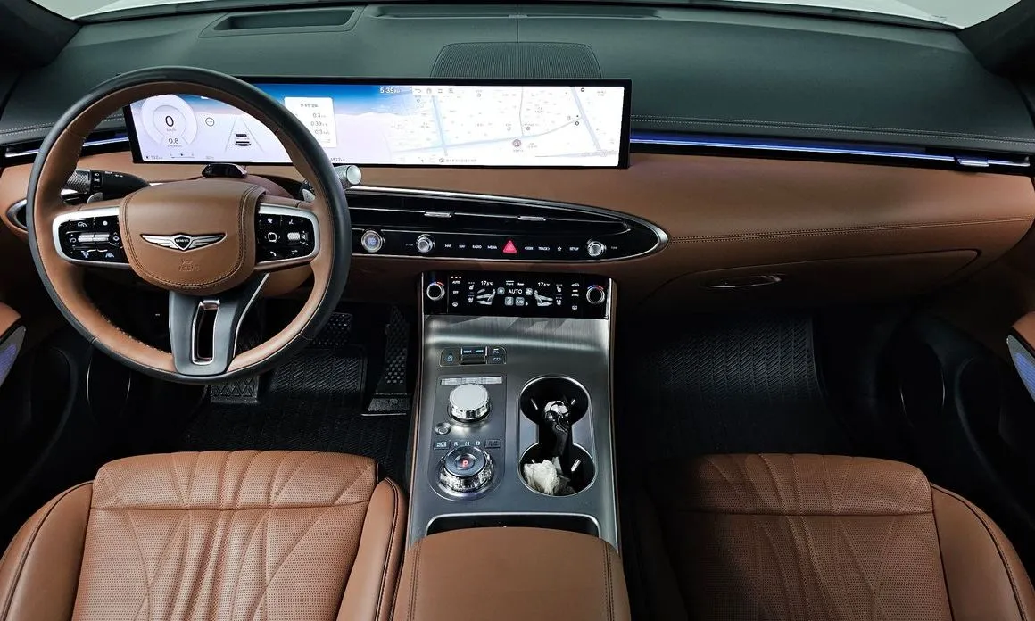 Genesis GV70 — фото 10