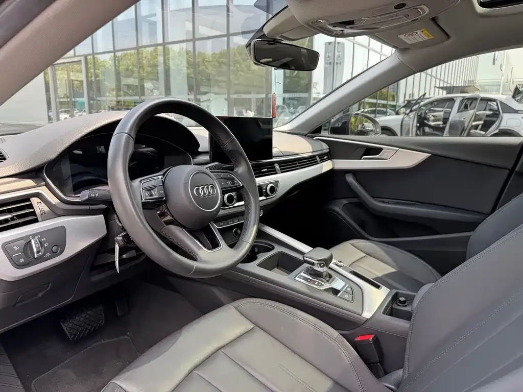 Audi A5 (Import) — фото 5
