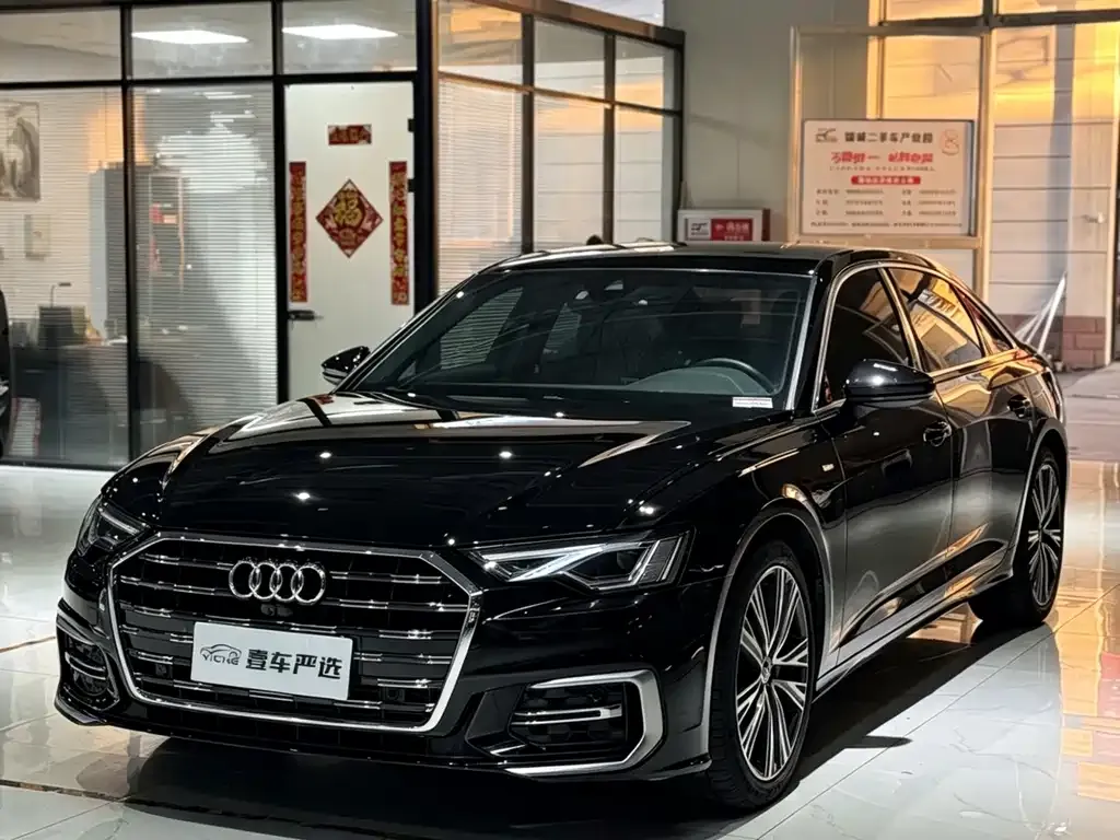 Audi A6L — фото 1
