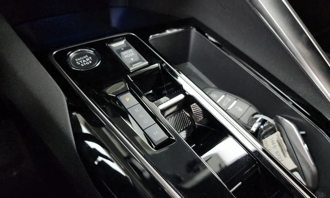 Peugeot 3008 2024 из KR, фото 7