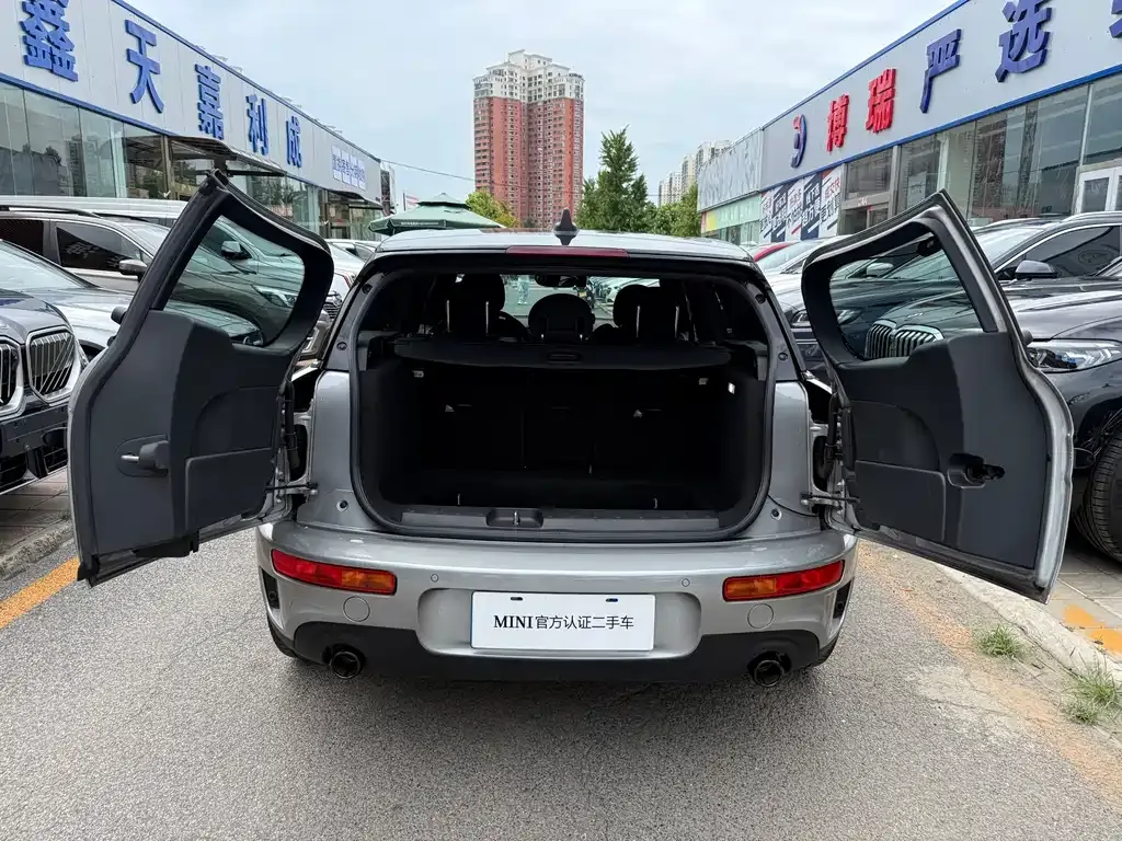 MINI Clubman — фото 9