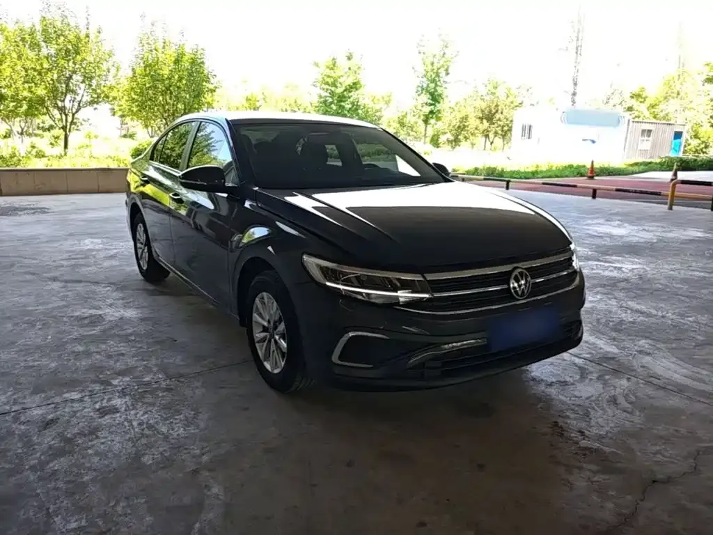 Volkswagen Bora 2023 из CN, фото 8