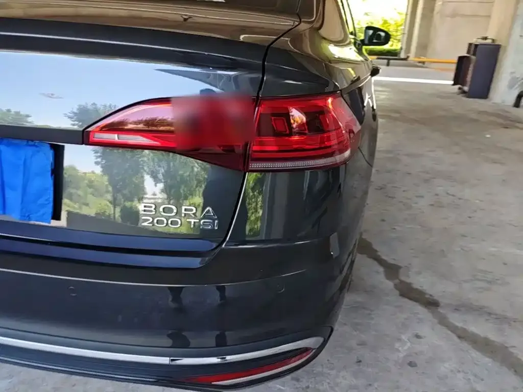 Volkswagen Bora 2023 из CN, фото 9