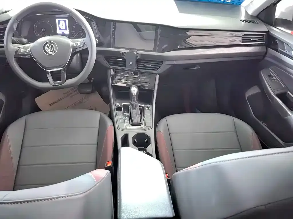 Volkswagen Bora 2022 из CN, фото 10
