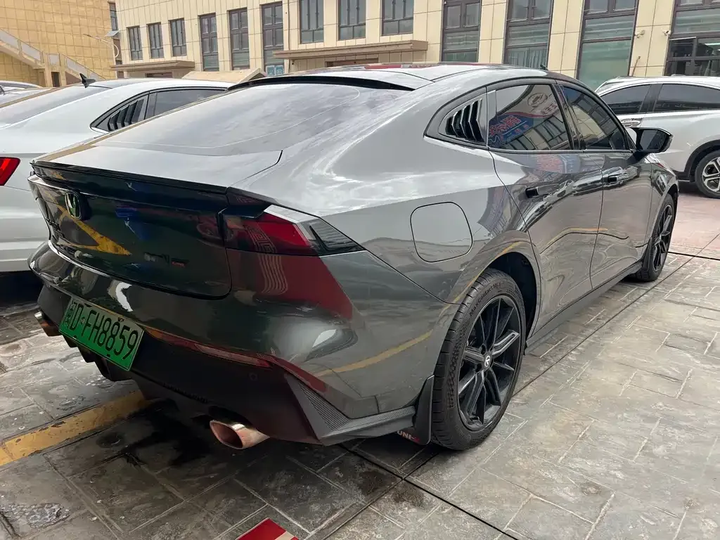 Changan UNI-V iDD — фото 10