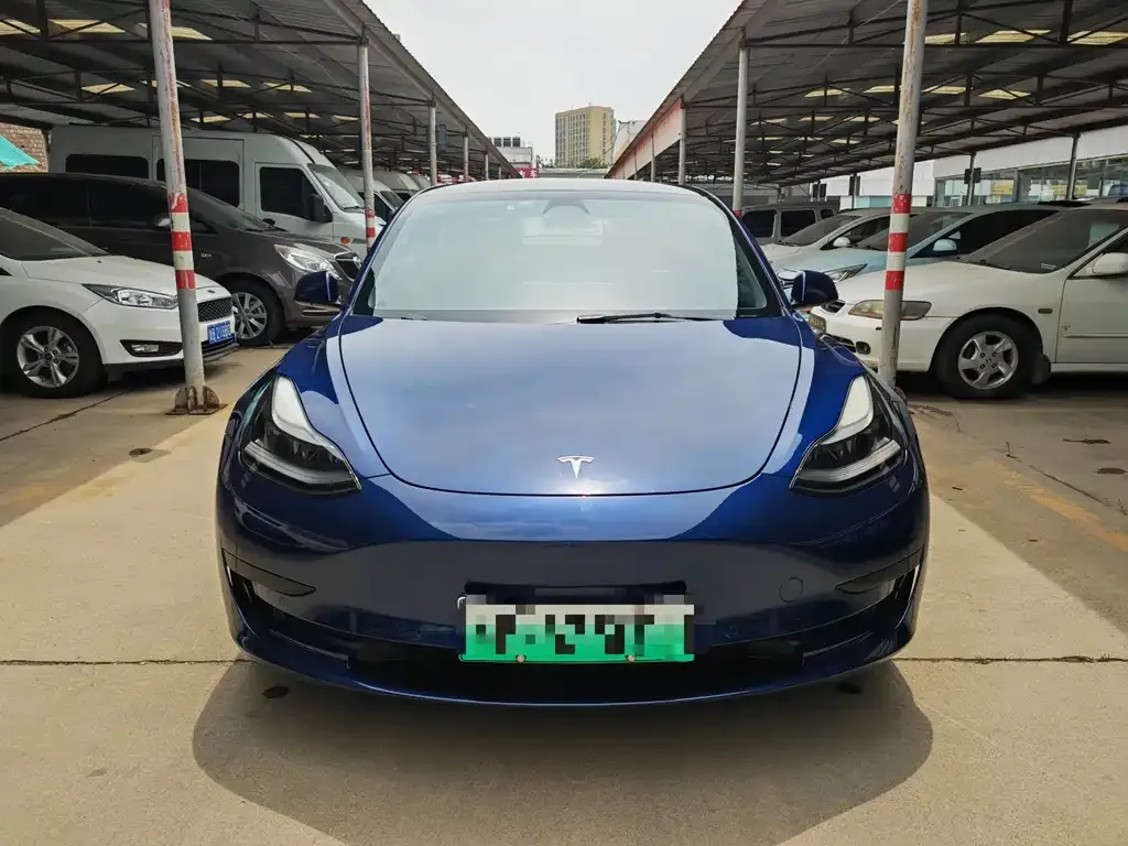 Tesla Model 3 — фото 6