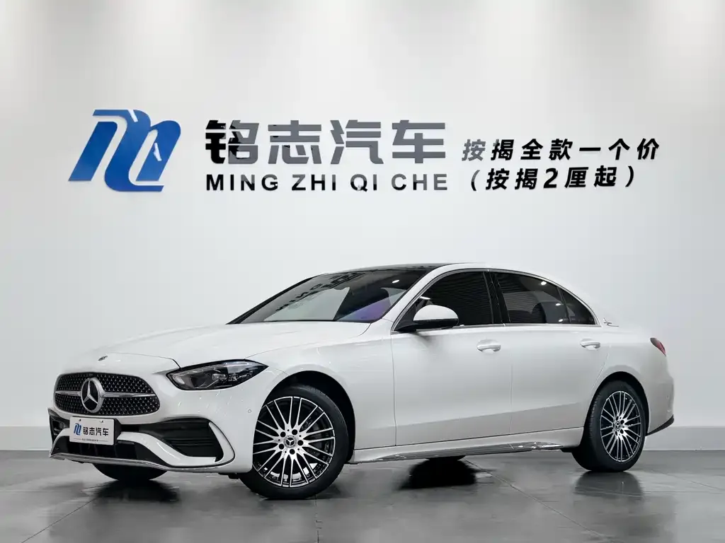 Mercedes-Benz C-Class — фото 1