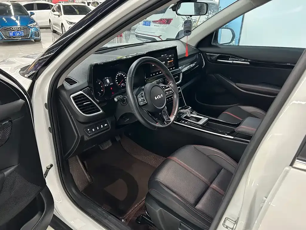 Kia KX3 — фото 9