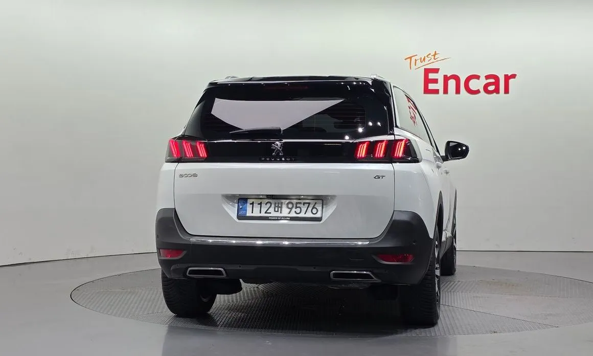 Peugeot 5008 2022 из KR, фото 6