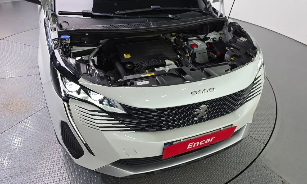 Peugeot 5008 2022 из KR, фото 7