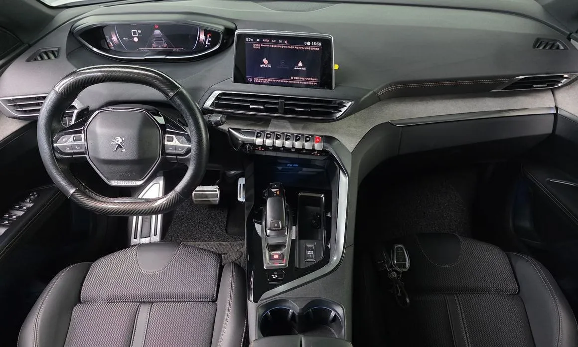 Peugeot 5008 2022 из KR, фото 10