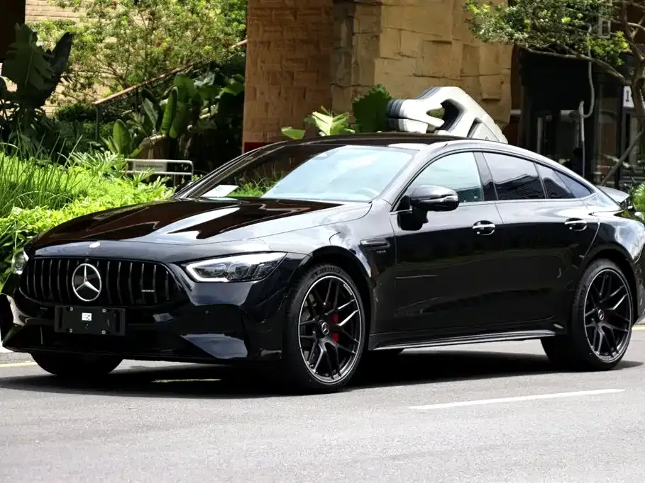 Mercedes-Benz AMG GT — фото 1