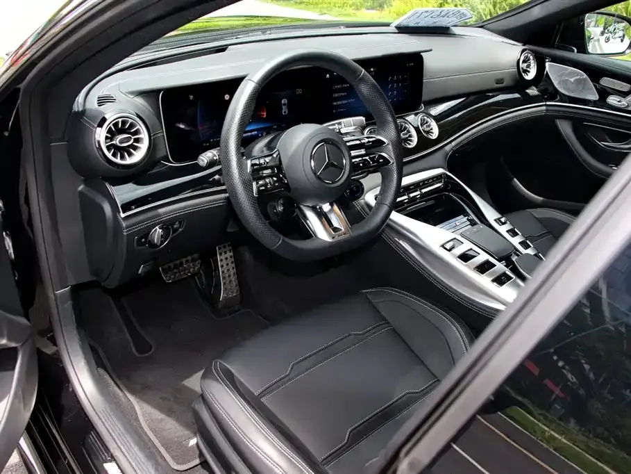 Mercedes-Benz AMG GT — фото 8