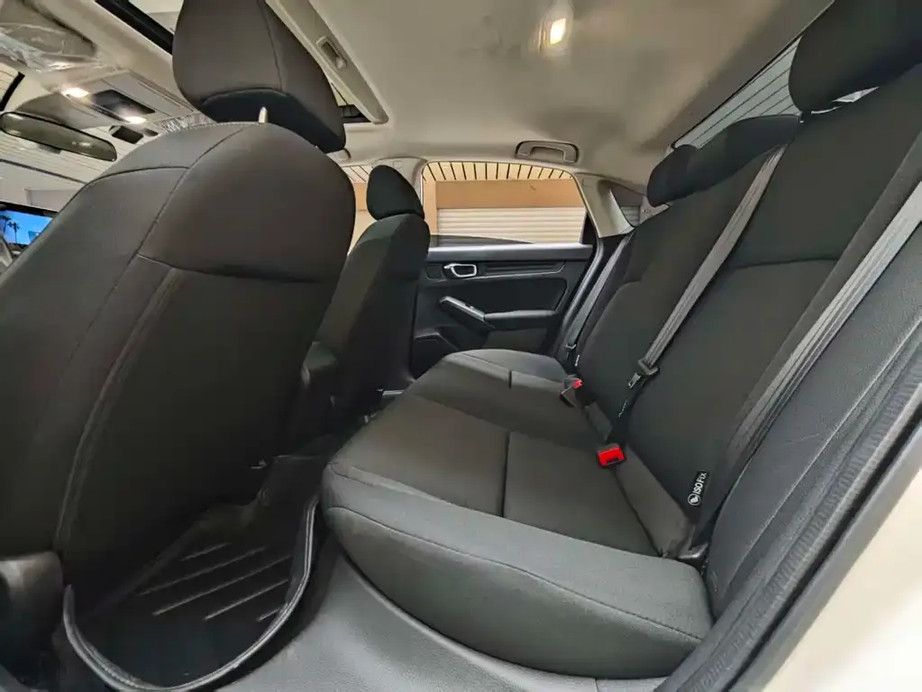 Honda Civic — фото 2