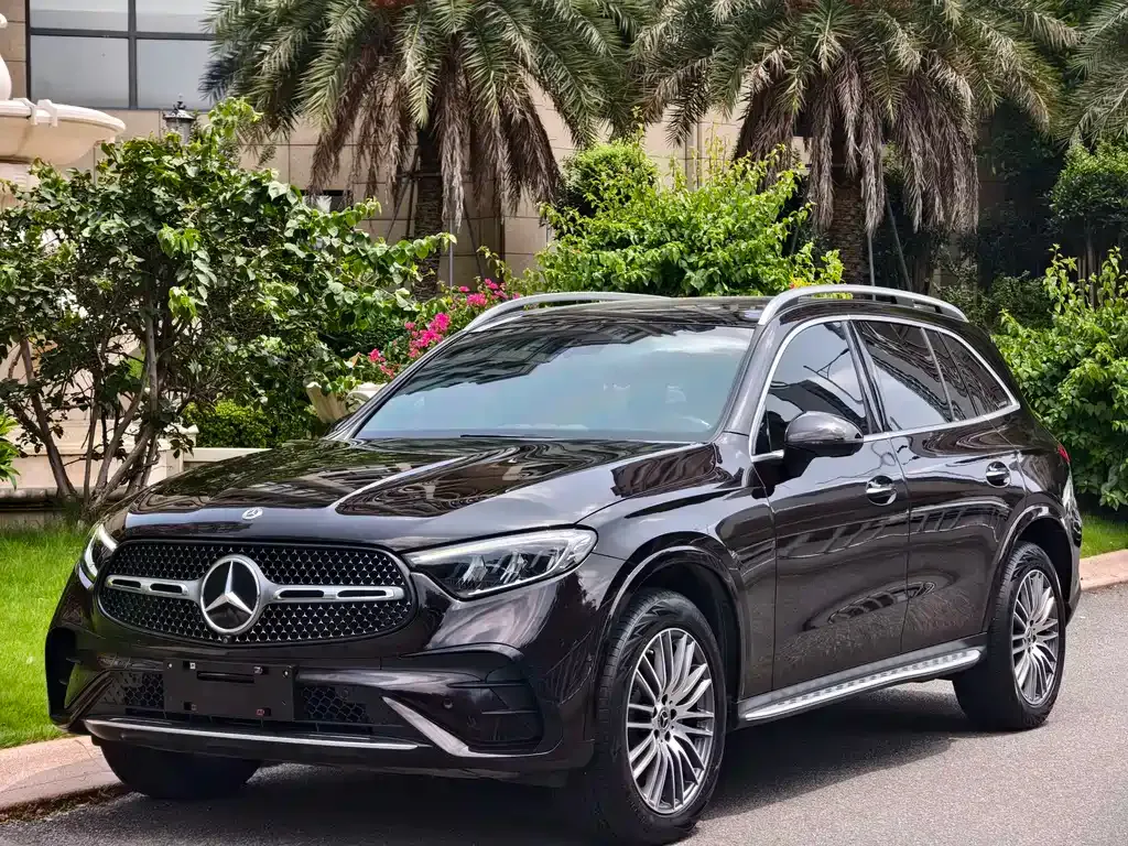 Mercedes-Benz GLC — фото 1