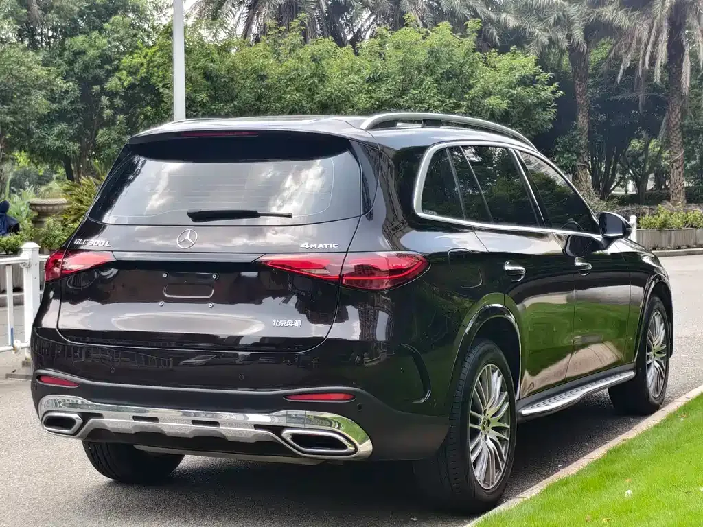 Mercedes-Benz GLC — фото 10