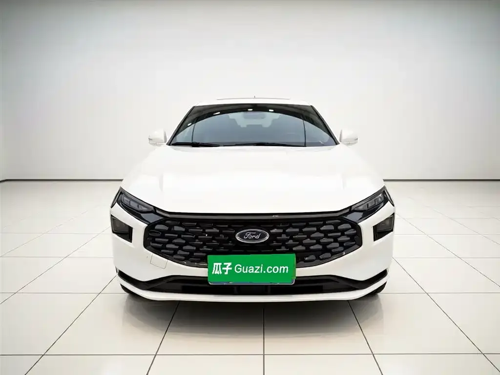 Ford Mondeo 2024 из CN, фото 3