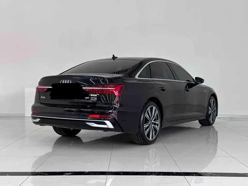 Audi A6L — фото 4