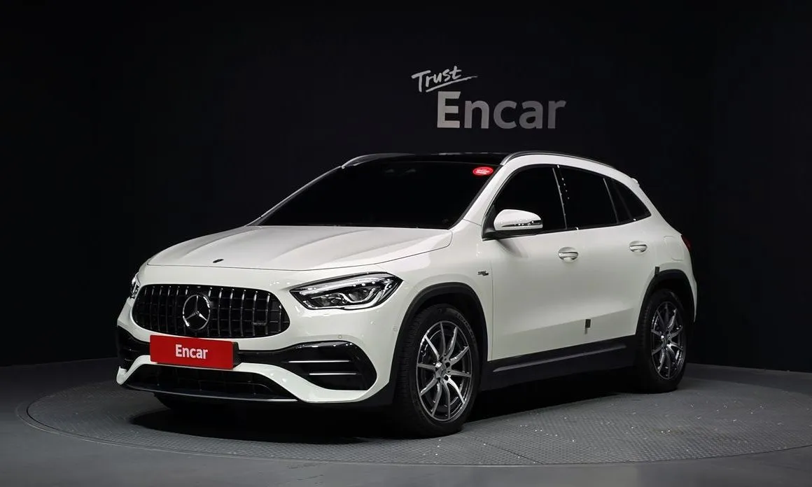 Mercedes-Benz GLA-Class — фото 1