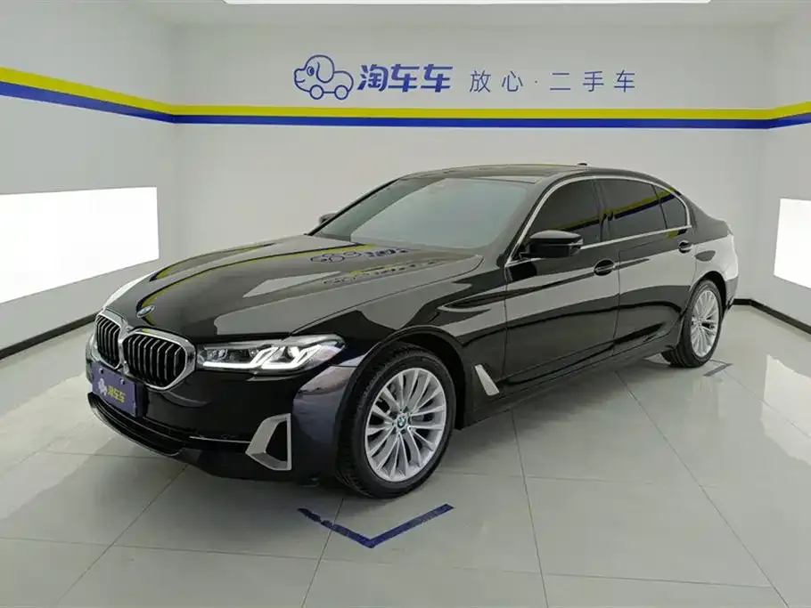 BMW 5 Series — фото 1