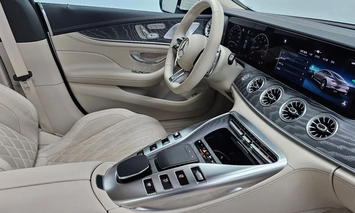 Mercedes-Benz AMG GT — фото 9