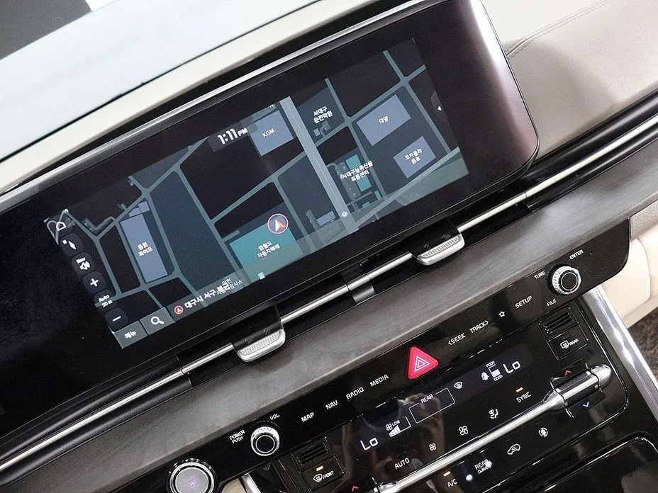 Kia Carnival — фото 9