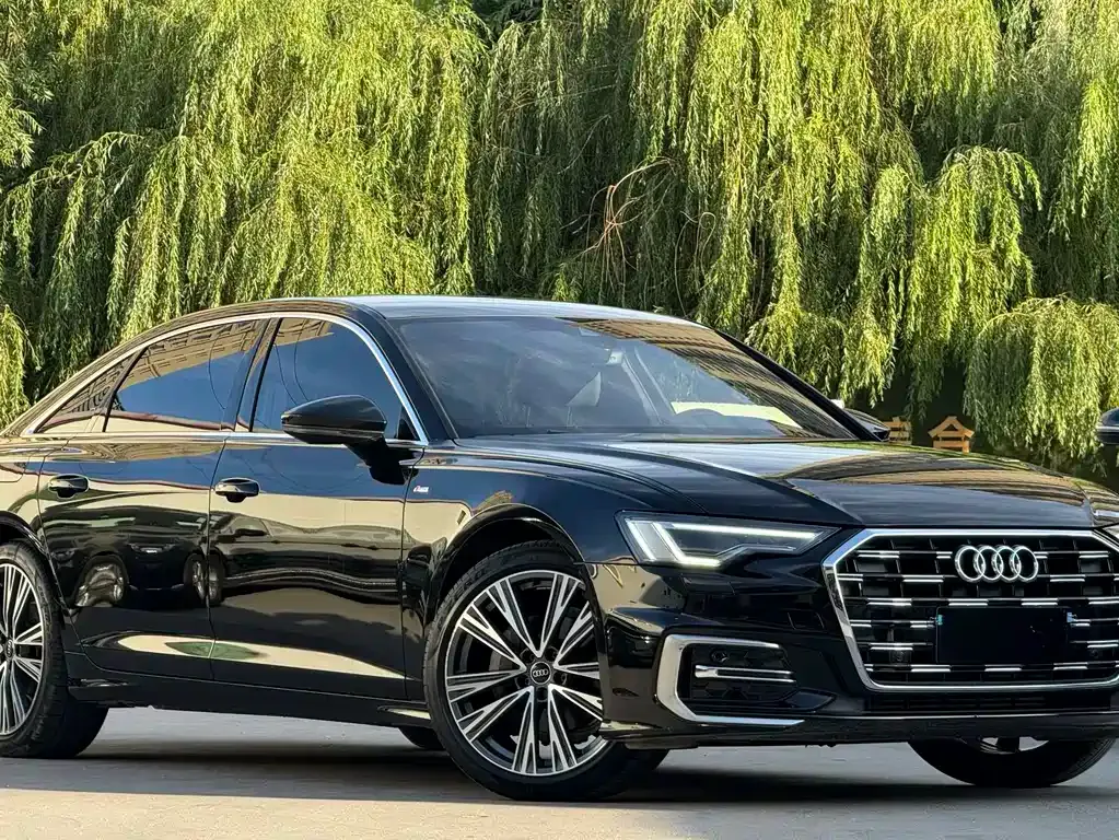 Audi A6L — фото 7