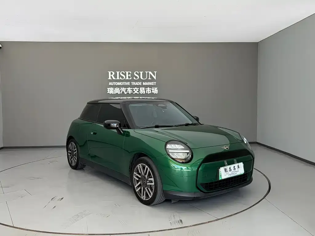 MINI Cooper EV — фото 3