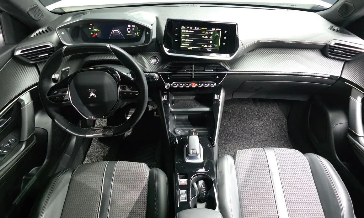 Peugeot 2008 2021 из KR, фото 10