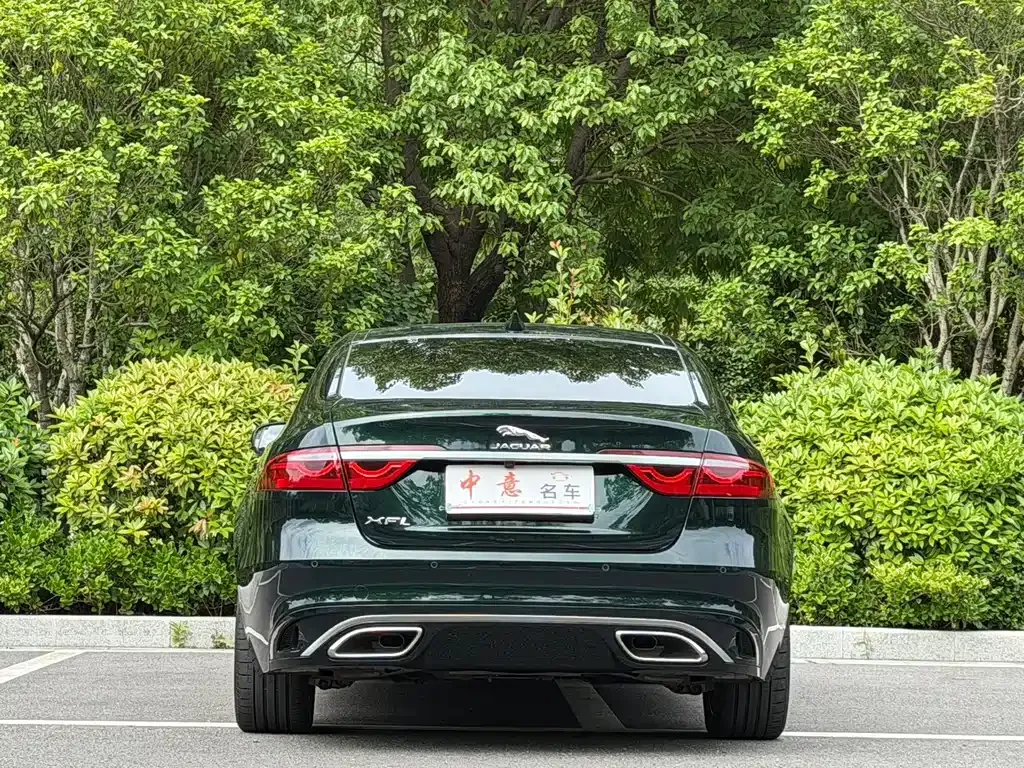 Jaguar XFL — фото 10